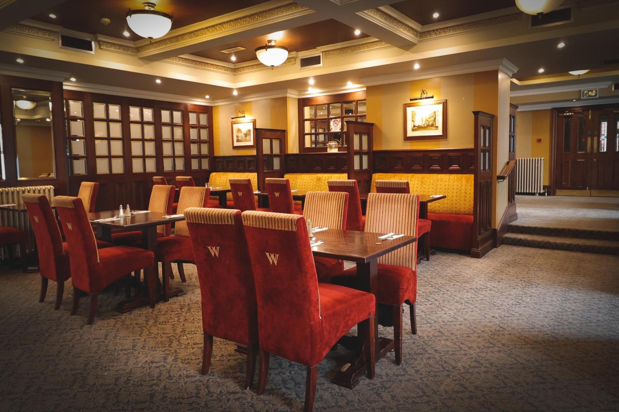 O'Neill Arms Hotel Toome Экстерьер фото