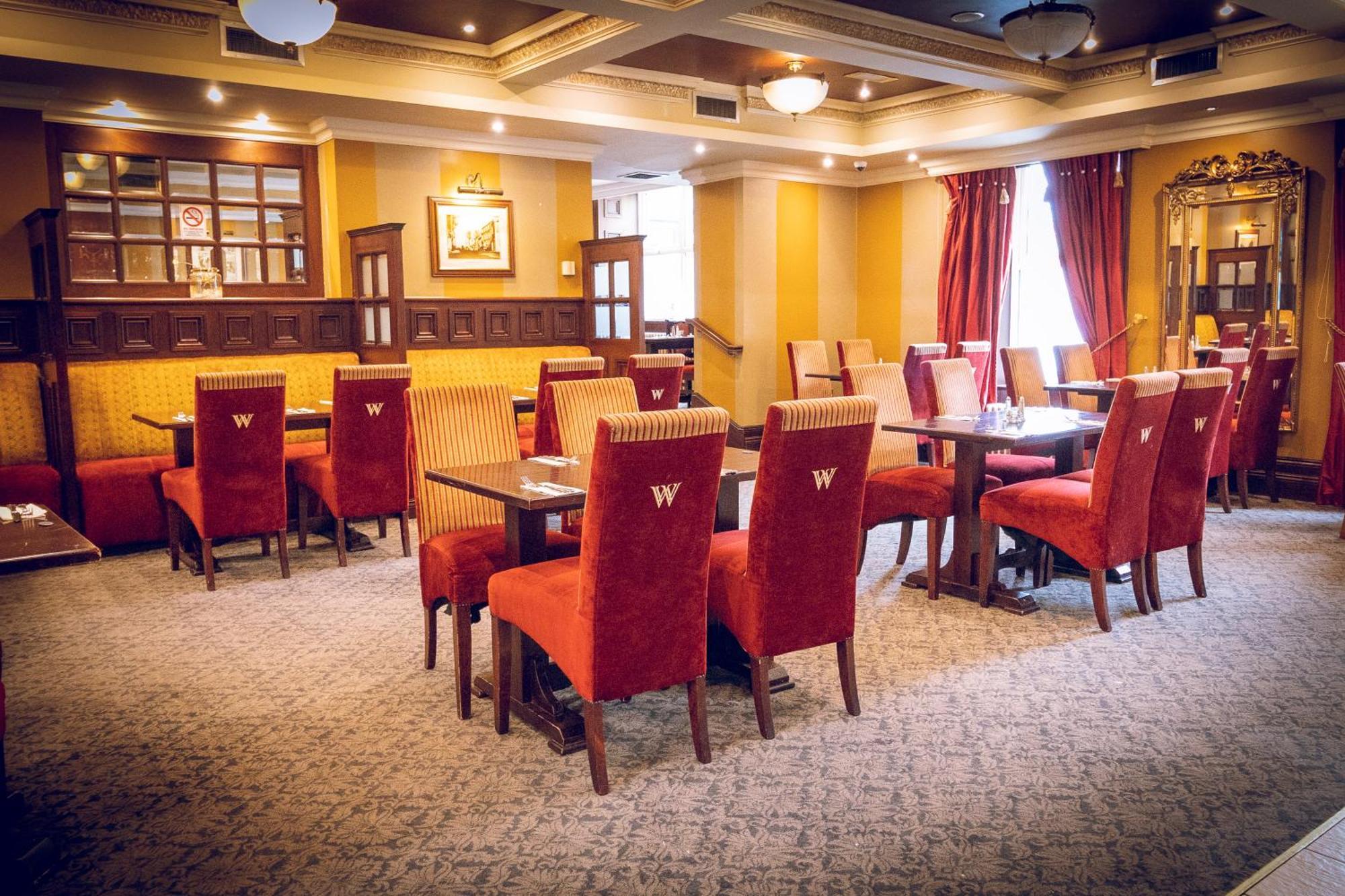 O'Neill Arms Hotel Toome Экстерьер фото