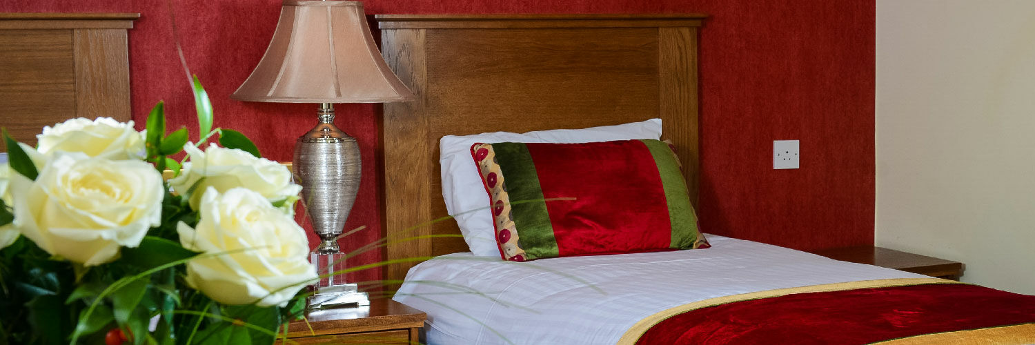 O'Neill Arms Hotel Toome Экстерьер фото